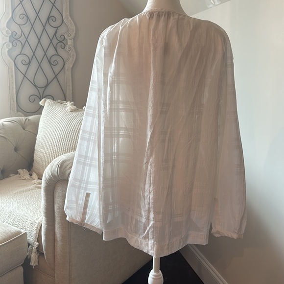 Loft Sheer White Top - Picture 4 of 7